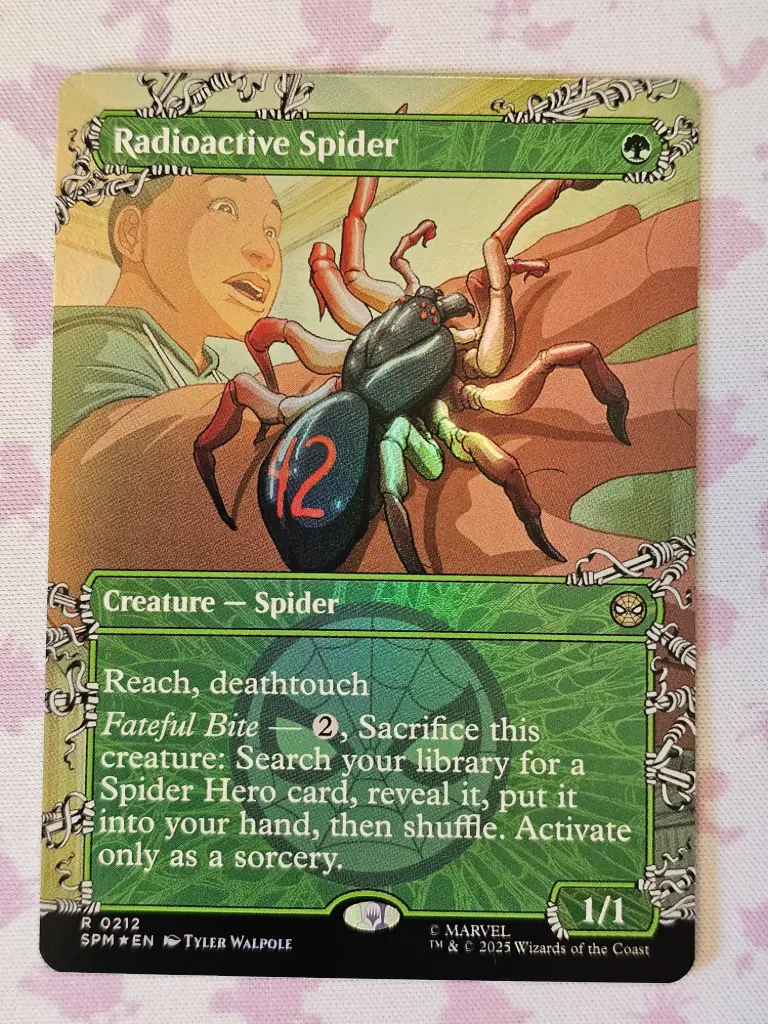 [MTG-RS212-NM-EN] Radioactive Spider #212 - Borderless Foil Magic The Gathering Universes Beyond Spider-Man