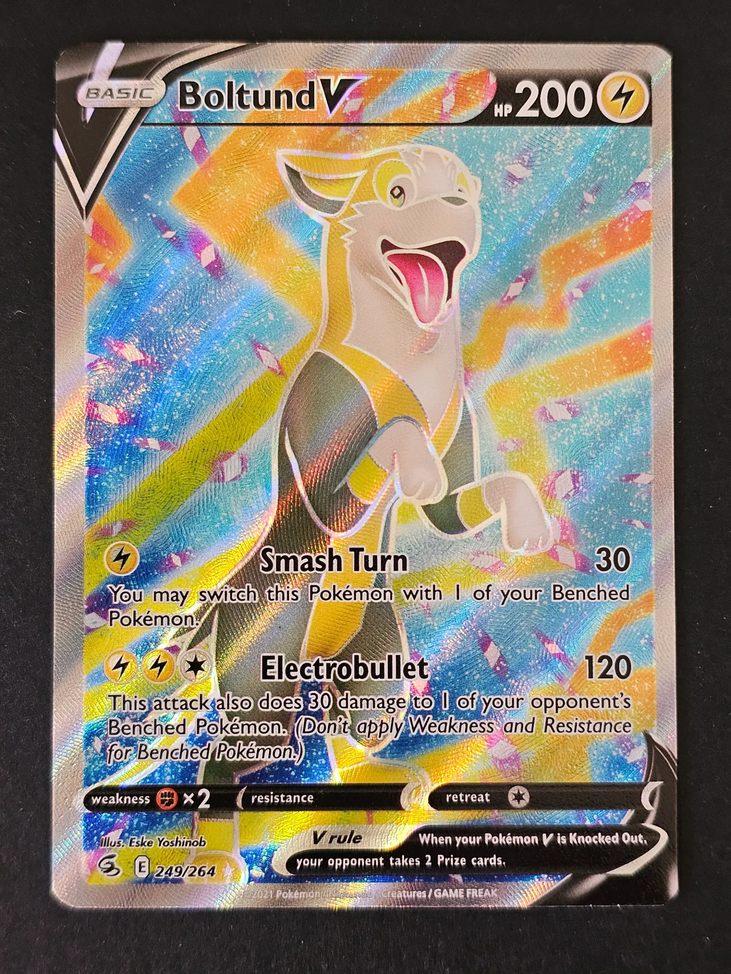 [PKMN-249/264-NM-EN] Boltund V 249/264 - Holo Rare Pokemon Fusion Strike